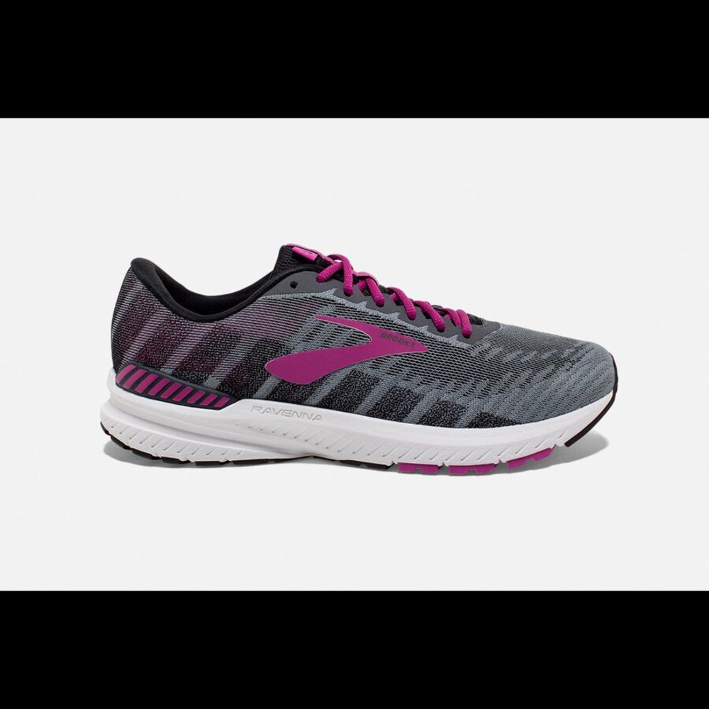 Brooks Ravenna 10 running shoes